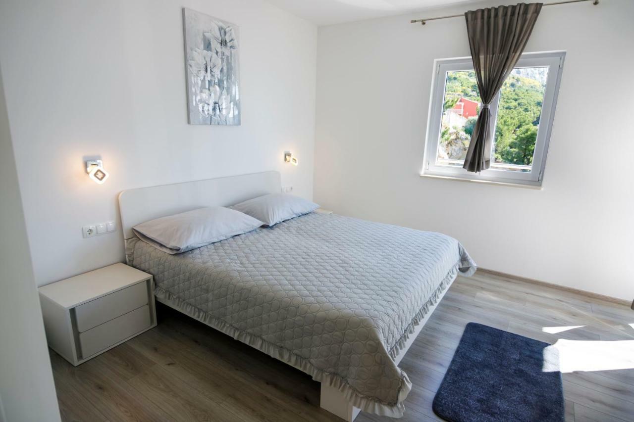 Apartmani Ticinovic Omis Exterior photo