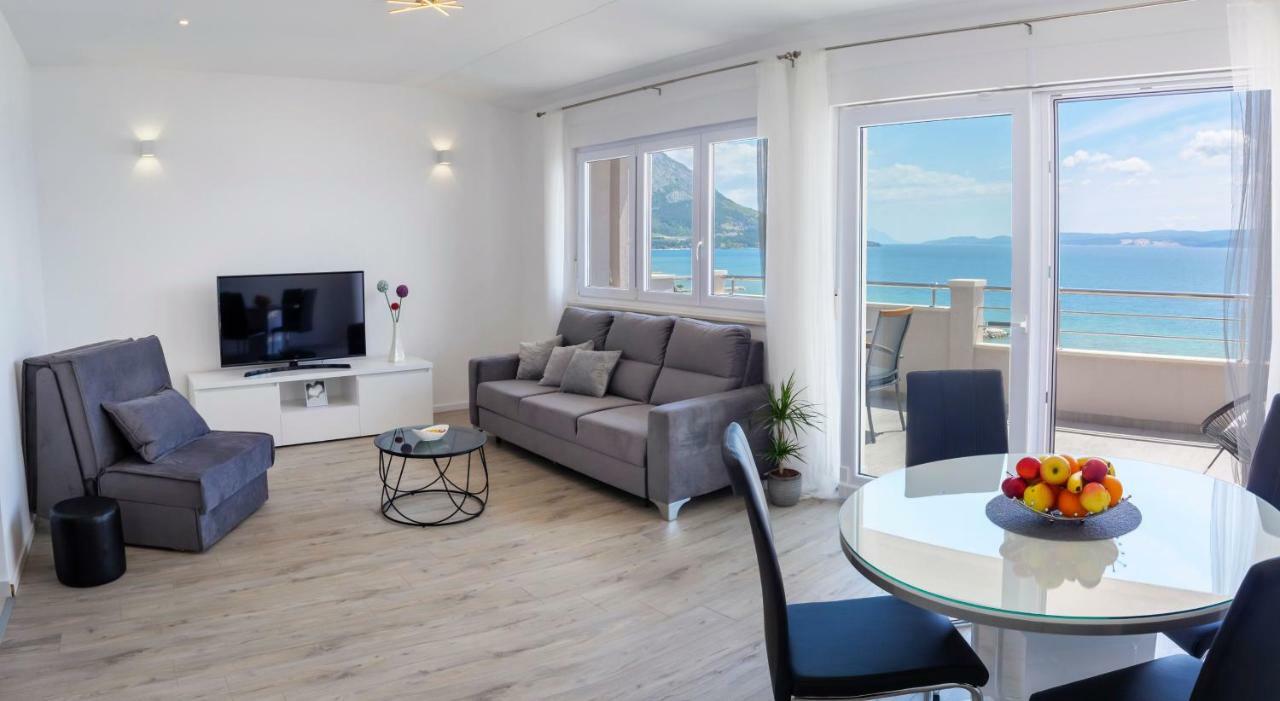 Apartmani Ticinovic Omis Exterior photo