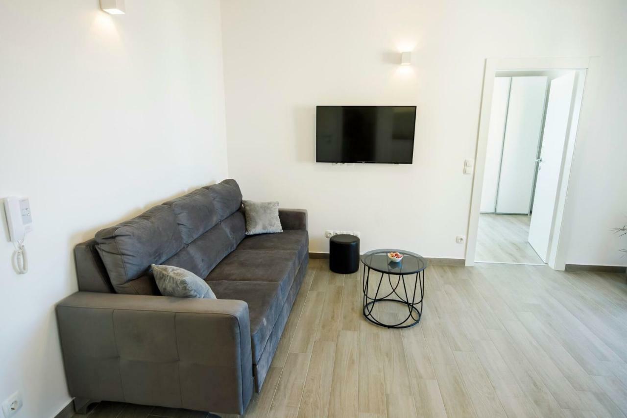 Apartmani Ticinovic Omis Exterior photo